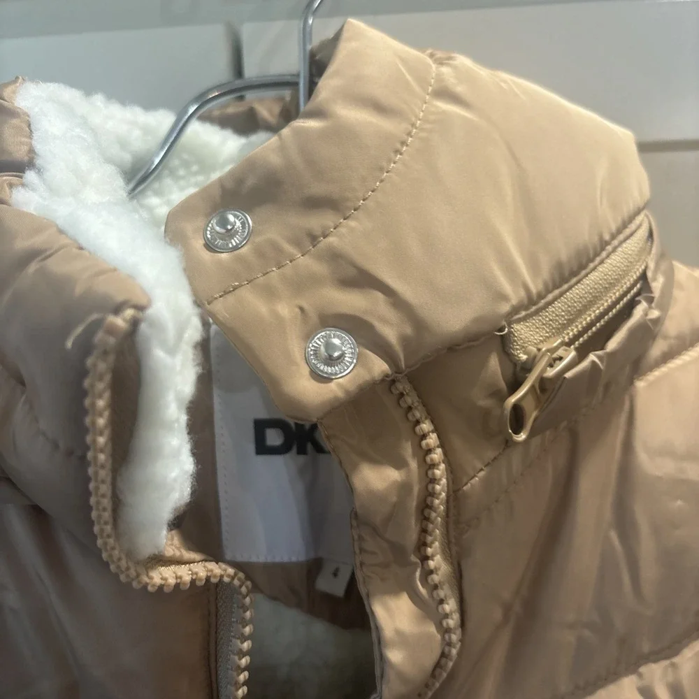 Girl's DKNY Carmel Brown Puffer Coat SZ 4 New With Tags Retail $130